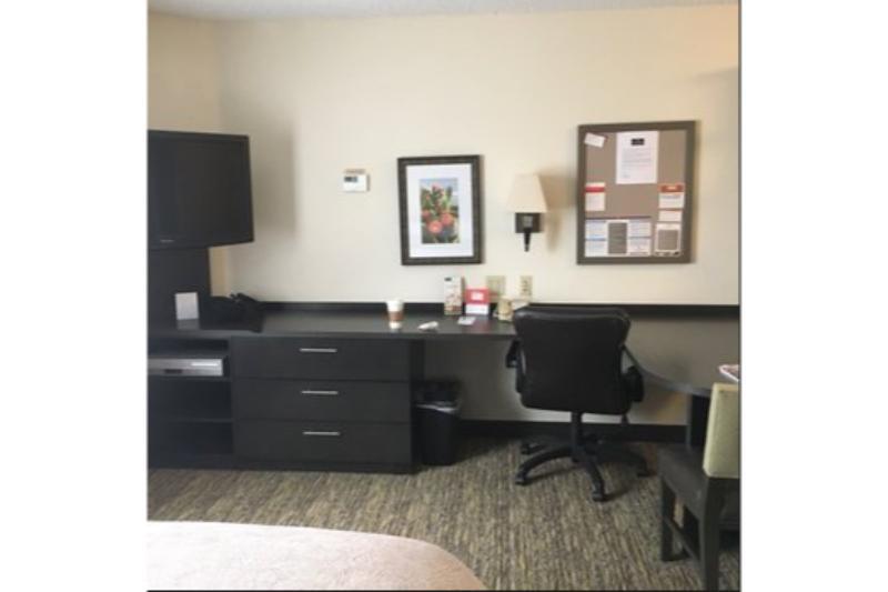 Sonesta Simply Suites Orange County Airport Santa Ana Exterior photo